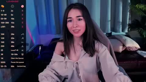 Ashley online show from November 2025 01:22:01 PM