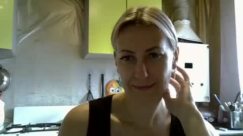 Snapshot of ashleyxhoney chatting on September 2025 06:59:02 AM AshleyXHoney online show from September 2025 06:59:02 AM