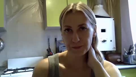 Snapshot of ashleyxhoney chatting on September 2025 06:17:01 AM AshleyXHoney online show from September 2025 06:17:01 AM