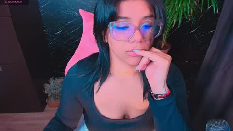 Ashleyy18   online show from February 2026 02:02:02 PM