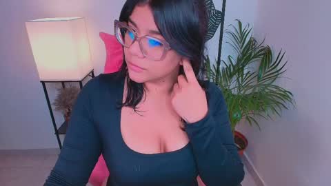 Ashleyy18   online show from April 2026 12:08:01 AM