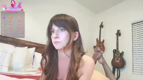 Snapshot of ashleyyylove13 chatting on June 2026 04:42:02 AM Ashley Love online show from June 2026 04:42:02 AM