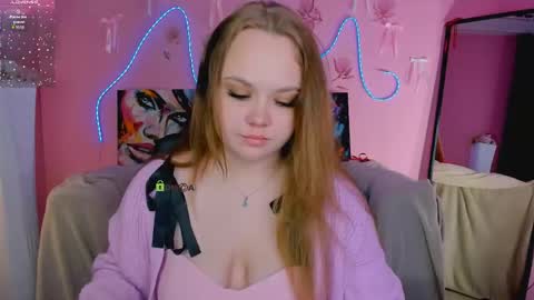 Snapshot of ashli_bright chatting on May 2026 07:15:01 PM Ashli online show from May 2026 07:15:01 PM