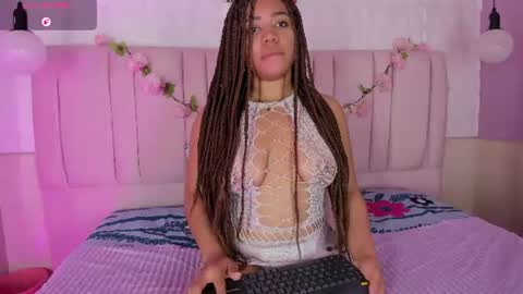 Snapshot of ashly_ruiz chatting on July 2026 08:33:02 PM ASHLY online show from July 2026 08:33:02 PM