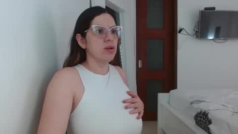 AshlyMoon online show from March 2026 05:17:01 PM