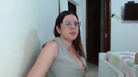 AshlyMoon online show from May 2026 12:07:01 AM