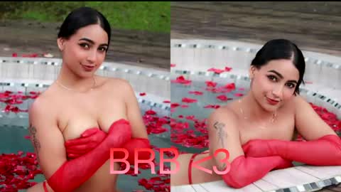 Ashly Rouxx online show from May 2026 11:23:04 PM