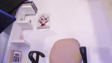  Ashly online show from February 2025 09:57:01 PM