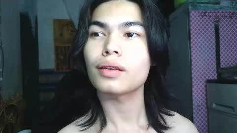 asian_babyboi online show from February 2026 03:50:02 PM