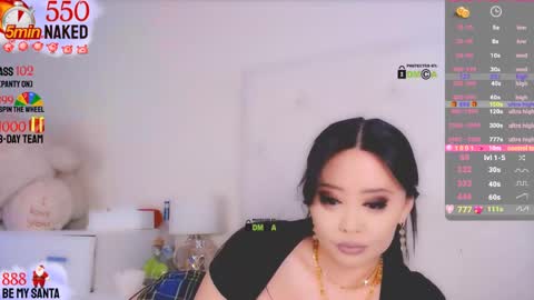 Snapshot of asian_gf chatting on December 2024 07:58:01 AM usually start stream about 10 pm PST 1 am EST online show from December 2024 07:58:01 AM