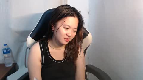 Snapshot of asian_honey69 chatting on February 2026 06:11:02 PM bb girl online show from February 2026 06:11:02 PM