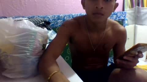 Snapshot of asian_hunk_moreno chatting on August 2026 05:54:02 AM Yuri online show from August 2026 05:54:02 AM