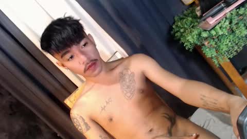 Snapshot of asian_kimxxx chatting on September 2025 12:25:01 AM don online show from September 2025 12:25:01 AM