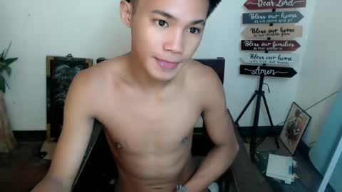asian_lover05 online show from October 2025 09:04:01 PM