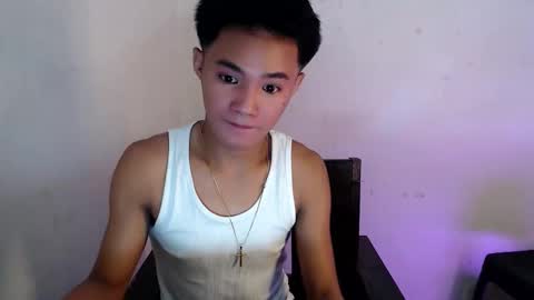 asian_lover05 online show from February 2026 05:33:01 PM