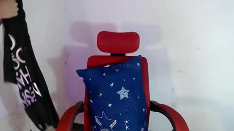 asian_lover05 online show from May 2026 06:42:02 PM