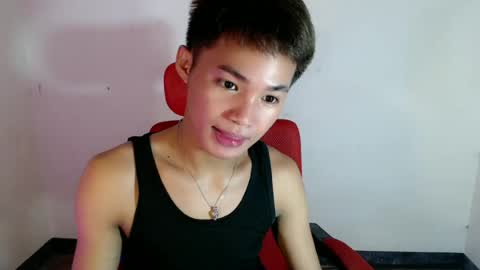 Snapshot of asian_lover05 chatting on June 2026 03:14:02 PM asian_lover05 online show from June 2026 03:14:02 PM