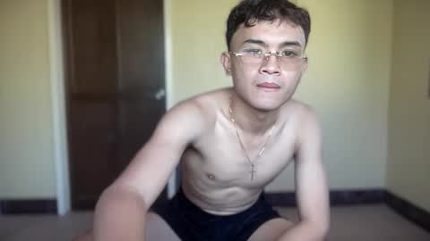 Snapshot of asian_paulox chatting on November 2025 01:07:02 AM asian_paulox online show from November 2025 01:07:02 AM