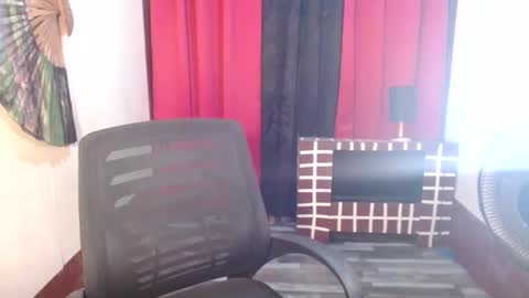 Lovely online show from December 2024 04:37:01 PM