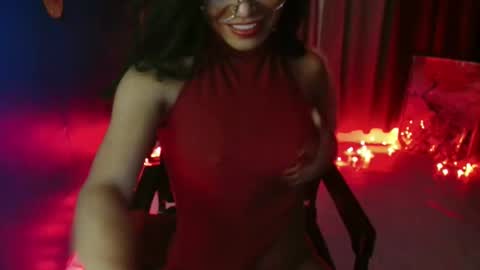 Lovely online show from October 2025 02:21:02 AM