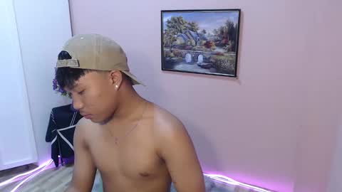 Snapshot of asian_prince_of_cock chatting on October 2025 07:29:01 AM Prince online show from October 2025 07:29:01 AM