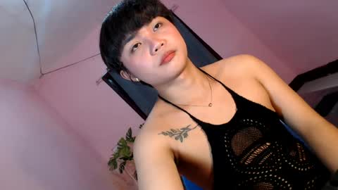 Snapshot of asian_reyshell chatting on June 2026 12:22:01 PM Reyshell online show from June 2026 12:22:01 PM