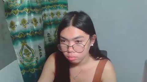 Rhean online show from February 2025 02:25:01 PM