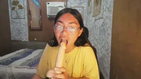 Rhean online show from October 2025 12:18:01 AM