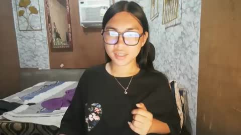 Rhean online show from November 2025 02:54:01 AM