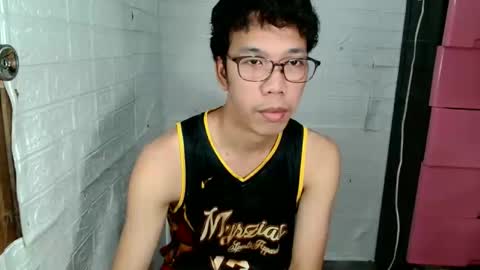 Snapshot of asianbaexx chatting on April 2026 04:22:01 AM EIZE online show from April 2026 04:22:01 AM