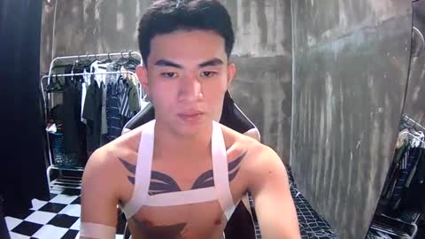 Snapshot of asiancummer115697 chatting on January 2025 02:52:02 PM xj ph online show from January 2025 02:52:02 PM