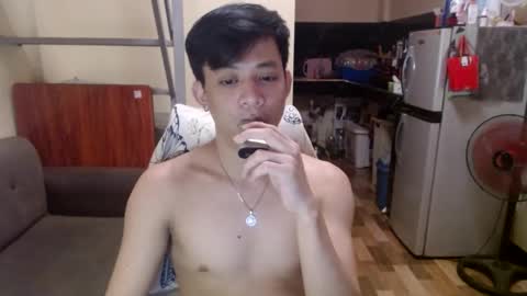 asiandreamboyx online show from February 2025 12:37:02 PM