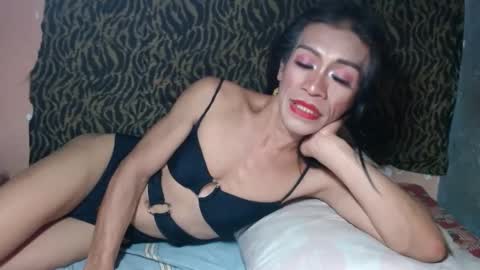 Snapshot of asiangoddezzts chatting on March 2025 03:40:02 PM Miss Audrey L Monel online show from March 2025 03:40:02 PM