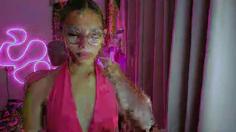 Snapshot of asianhottiesttamira chatting on April 2026 03:15:01 AM HI IM TAMIRA LOOKING FOR SERIOUS RELATIONSHIP online show from April 2026 03:15:01 AM