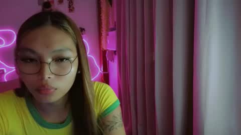 Snapshot of asianhottiesttamira chatting on April 2026 03:21:02 PM HI IM TAMIRA LOOKING FOR SERIOUS RELATIONSHIP online show from April 2026 03:21:02 PM