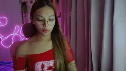 Snapshot of asianhottiesttamira chatting on April 2026 10:53:01 AM HI IM TAMIRA LOOKING FOR SERIOUS RELATIONSHIP online show from April 2026 10:53:01 AM