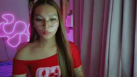 Snapshot of asianhottiesttamira chatting on April 2026 05:13:01 AM HI IM TAMIRA LOOKING FOR SERIOUS RELATIONSHIP online show from April 2026 05:13:01 AM