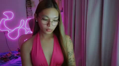 Snapshot of asianhottiesttamira chatting on April 2026 05:19:02 PM HI IM TAMIRA LOOKING FOR SERIOUS RELATIONSHIP online show from April 2026 05:19:02 PM