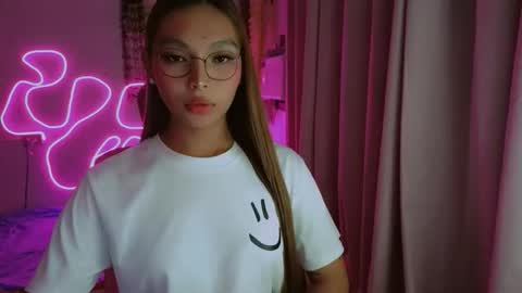 Snapshot of asianhottiesttamira chatting on April 2026 12:41:01 PM HI IM TAMIRA LOOKING FOR SERIOUS RELATIONSHIP online show from April 2026 12:41:01 PM