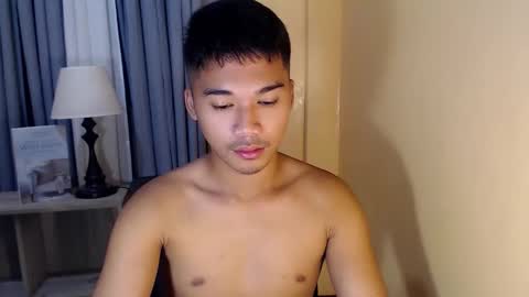 Snapshot of asianhunk_jamesx chatting on September 2025 05:04:02 PM asianhunk_jamesx online show from September 2025 05:04:02 PM