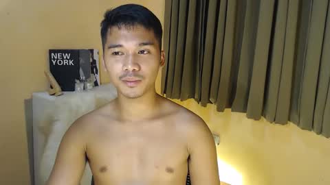 Snapshot of asianhunk_jamesx chatting on October 2025 01:22:01 AM asianhunk_jamesx online show from October 2025 01:22:01 AM