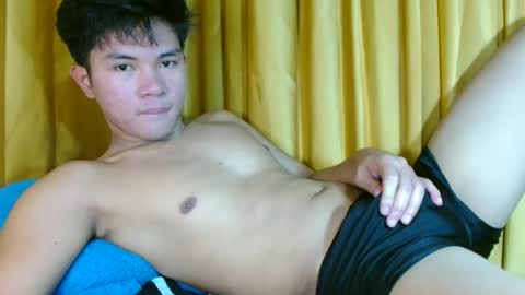 Snapshot of asianjay_hunks chatting on May 2026 02:53:02 AM asianjay_hunks online show from May 2026 02:53:02 AM