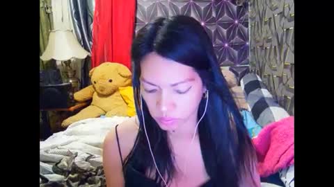 Sofia online show from December 2024 03:12:01 AM