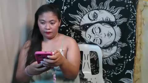 Snapshot of asianpinay_vanessa chatting on May 2026 07:02:02 AM asianpinay_vanessa online show from May 2026 07:02:02 AM