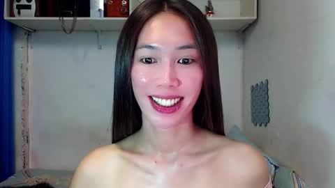 J A D E online show from October 2025 08:42:02 AM