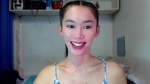 J A D E online show from November 2025 09:59:01 AM