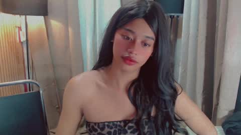 Snapshot of asiantreasures chatting on July 2026 01:09:01 PM kisses online show from July 2026 01:09:01 PM