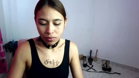 Snapshot of asiri_smith chatting on May 2026 02:03:01 PM Asiri online show from May 2026 02:03:01 PM