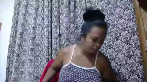 aslanne online show from April 2026 06:45:01 PM