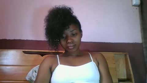 asmiraa online show from February 2026 11:06:02 AM